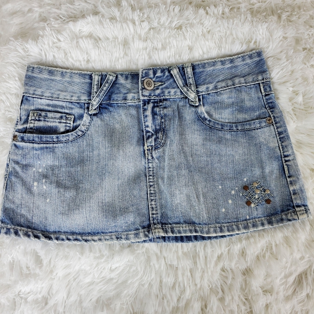 Rue21 Denim Skirt Embellished Size 3/4